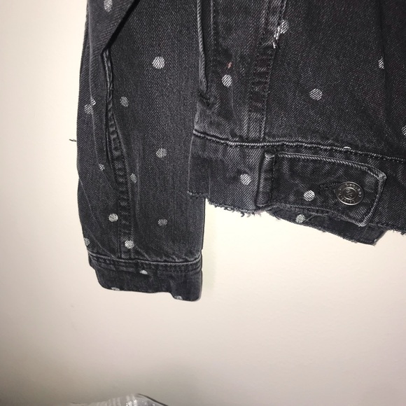 Current Elliot Baby Trucker Black Denim jacket with white polka dots. Women’s 0 - Picture 4 of 10